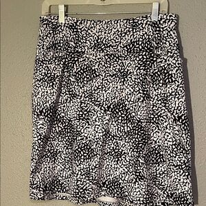 Beroy Patterned Women's athletic/golf Skort, front pockets